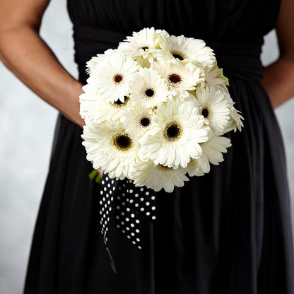 Daisy Delight Bouquet –  Colonial Nursery Garden Center, Ladysmith WI