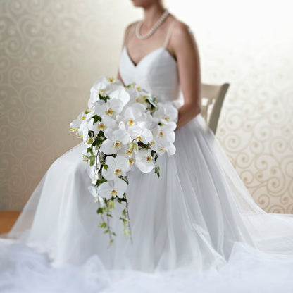 Classic White Bouquet –  Colonial Nursery Garden Center, Ladysmith WI